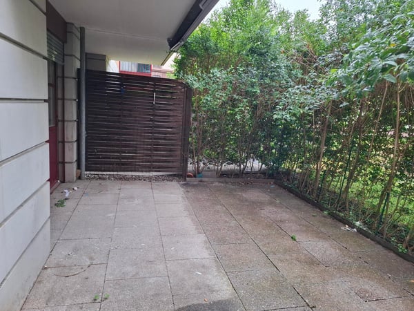 Charmante 2.5-Zimmer-Wohnung in Basel mit Gartensitzplatz 4