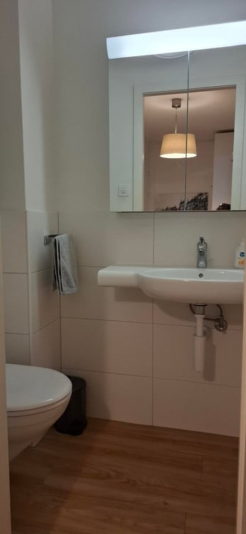 Charmante, möblierte 2-Zimmer-Wohnung mit Balkon 7