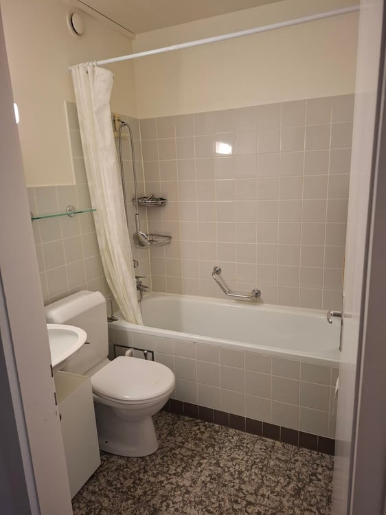 4057 ¦ OASE ¦ möblierte 2-Zimmerwohnung im 3.OG nähe Messe Basel 9