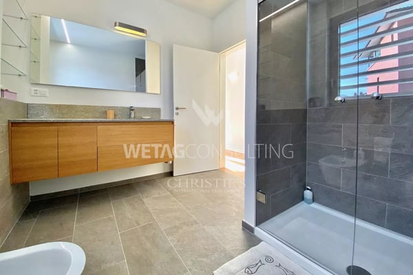Lugano: Penthouse-Wohnung mit grosser Terrasse zu verkaufen 5