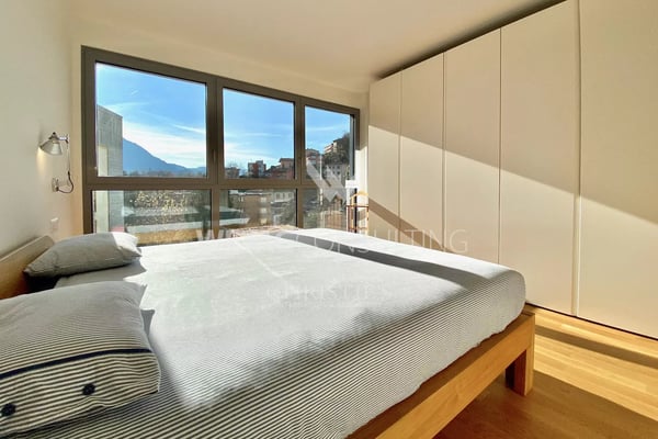 Lugano: Penthouse-Wohnung mit grosser Terrasse zu verkaufen 8
