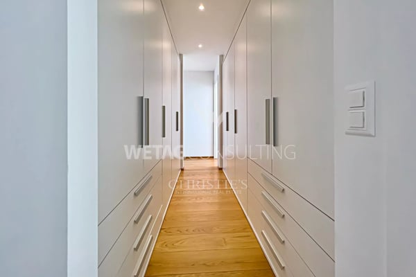 Prestigeträchtige Wohnung mit spektakulärem Blick auf den Luganersee in Vernate zu verkaufen 9