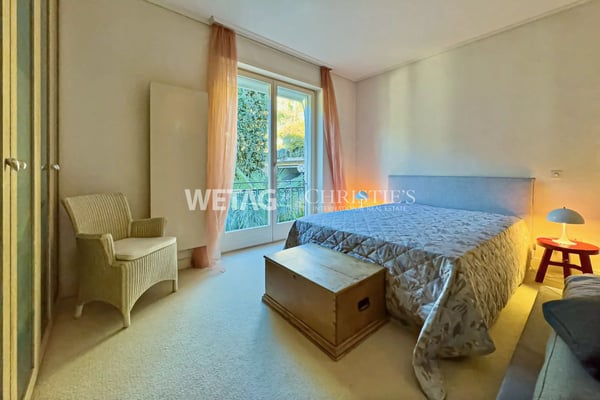 Lugano-Bissone: Wohnung mit direktem Zugang zum See, Aussenpool, Seeblick & Bootsplatz zu verkaufen 10