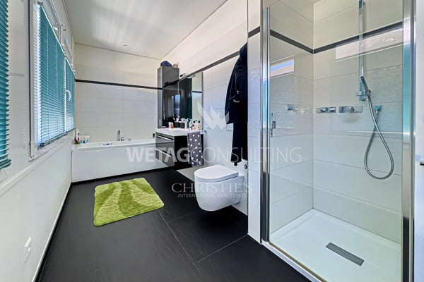 Moderne Penthouse-Wohnung mit Seesicht in zentraler Lage in Locarno zu verkaufen 10