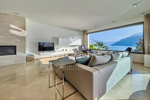 Brissago: Luxus-Villa mit atemberaubendem Seeblick an exklusiver Lage zu verkaufen 10