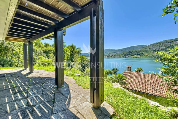 Charmante Kleinvilla mit Aussenpool, Seeblick in Montagnola zu verkaufen 11