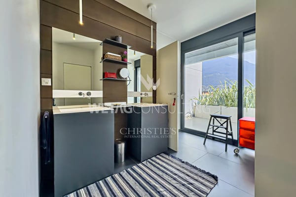 Luxus Penthouse zu verkaufen, nur wenige Schritte vom Zentrum von Lugano entfernt 9