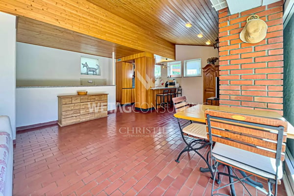 Zu verkaufen in Lugano-Odogno eine charmante Villa mit Pool, ein freistehendes Nebengebäude & eine kleine Einliegerwohnung 9
