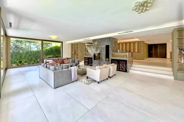 Lugano-Magliaso: prächtige Villa mit Innenpool, direkt am Luganersee 3