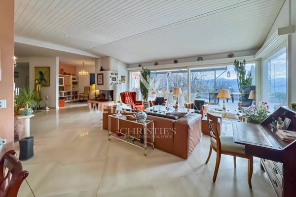 Lugano-Curio: elegante Villa mit Innenpool, unabhängiger Gäste-Dépendance & Möglichkeit eines Zweitwohnsitz zu verkaufen 7