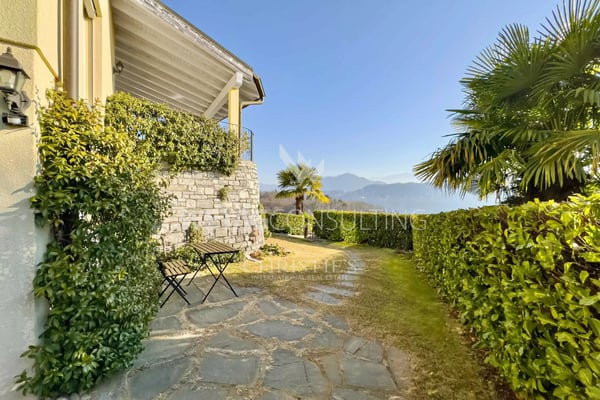 Lugano-Neggio: Elegante Villa mit herrlichem Weitblick auf den Luganersee ? auch ideal als Zweitwohnsitz 12