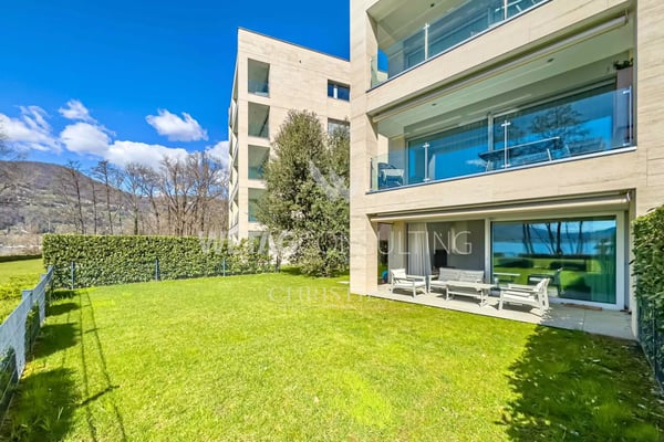 Lugano-Muzzano, zu verkaufen: moderne Wohnung direkt am Luganersee mit grossem privatem Garten 11