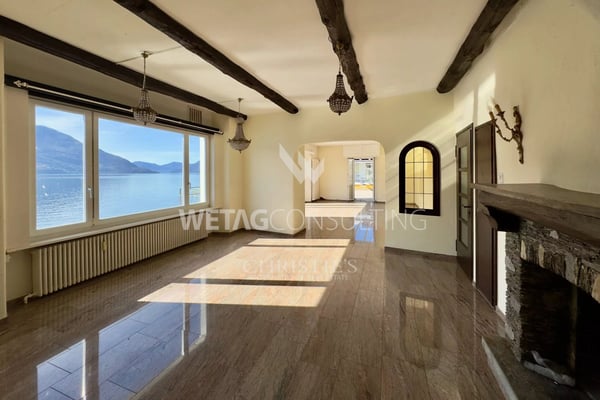 Porto Ronco: Renovationsbedürftige Liegenschaft mit atemberaubender Seesicht & direktem Zugang zum Lago Maggiore 7