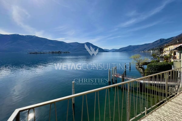 Porto Ronco: Renovationsbedürftige Liegenschaft mit atemberaubender Seesicht & direktem Zugang zum Lago Maggiore 6