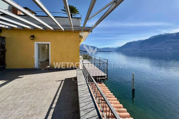 Porto Ronco: Renovationsbedürftige Liegenschaft mit atemberaubender Seesicht & direktem Zugang zum Lago Maggiore 11