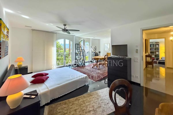 Brissago: Elegante Wohnung mit Terrasse & Seeblick in zentraler Lage zu verkaufen 5