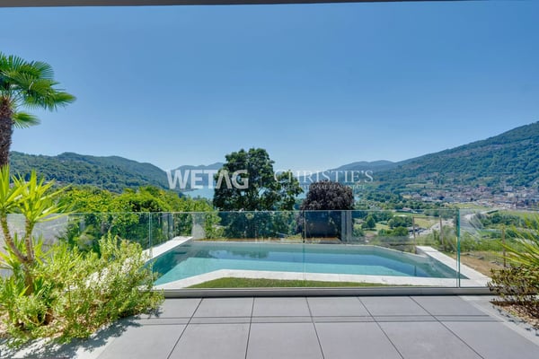 Lugano-Muzzano: grosszügige Villa mit Pool & Blick auf den Luganersee zu verkaufen 2