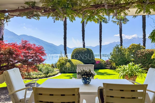 Mediterrane Villa mit herrlicher Sicht auf den Lago Maggiore, ideal auch als Ferienresidenz, in Minusio zu verkaufen 4