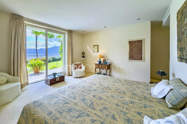 Mediterrane Villa mit herrlicher Sicht auf den Lago Maggiore, ideal auch als Ferienresidenz, in Minusio zu verkaufen 7