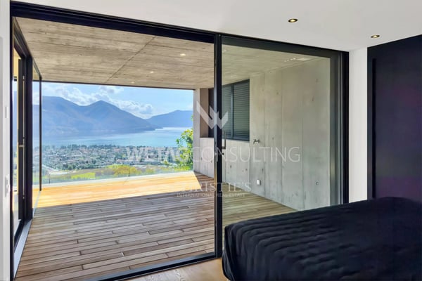 Modernes Penthouse mit Panoramablick zum Verkauf in Locarno Monti 8