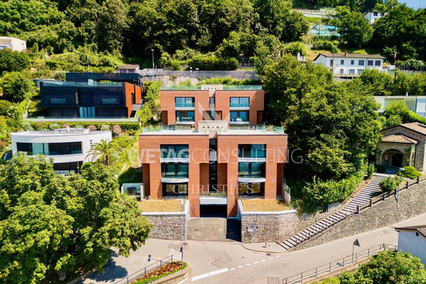 Lugano-Aldesago: Moderne Reihenvilla mit privatem Garten & Seeblick zu verkaufen, auch als Zweitwohnsitz nutzbar 2
