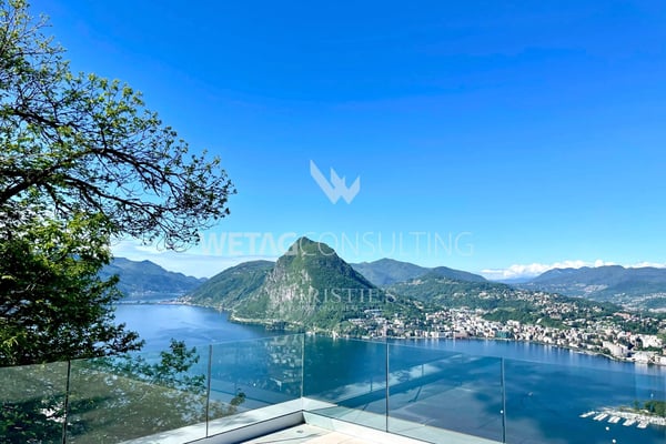 Moderne Reihenvilla mit privatem Garten & Panoramablick auf den Luganersee in Lugano-Aldesago zu verkaufen 2