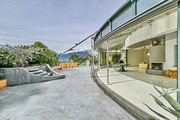 Muralto: Moderne, helle Wohnung mit grosser Terrasse & Wintergarten zu verkaufen 10