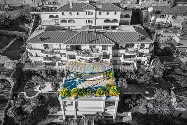 Muralto: Moderne, helle Wohnung mit grosser Terrasse & Wintergarten zu verkaufen 13