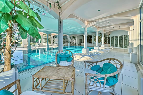 Muralto: Moderne, helle Wohnung mit grosser Terrasse & Wintergarten zu verkaufen 6