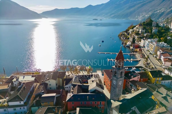Residenz mit 4 Wohnungen & 2 Gewerbeflächen zu verkaufen in unmittelbarer Nähe der Seepromenade in Ascona 13