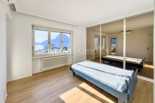 Villa mit herrlichem Blick auf den Luganersee zu verkaufen in Lugano-Castagnola 7