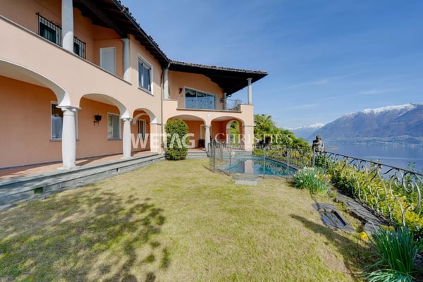 Mediterrane Villa mit Aussenpool & Panoramablick, ideal auch als Ferienresidenz, zu verkaufen in Ronco sopra Ascona 11