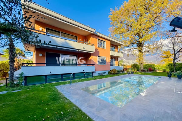 Elegante Mehrfamilienhaus mit Aussenpool in strategischer Lage in Ascona zu verkaufen 1