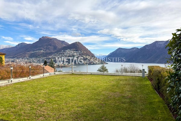 Zum Verkauf in Lugano: Moderne Duplex-Wohnung mit privatem Garten & herrlicher Seesicht, auch als Zweitwohnsitz möglich 7