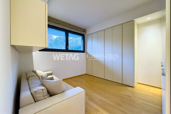 Zum Verkauf in Lugano: Moderne Duplex-Wohnung mit privatem Garten & herrlicher Seesicht, auch als Zweitwohnsitz möglich 10