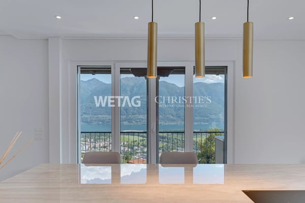 Locarno-Monti: Exklusive Wohnung mit grosszügiger überdachter Terrasse & Panoramablick zu verkaufen 11