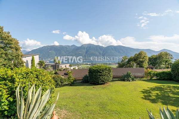 Locarno-Monti: Exklusive Wohnung mit grosszügiger überdachter Terrasse & Panoramablick zu verkaufen 13