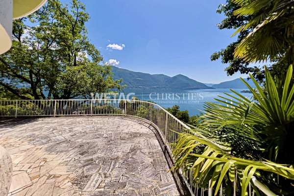 Zu renovierende Villa in spektakulärer Lage mit Panoramablick auf den See in Ascona zu verkaufen 12
