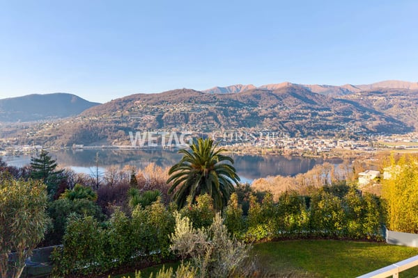 Montagnola: Wohnung mit privatem Garten & offenem Seeblick zu verkaufen, auch als Zweitwohnsitz verfügbar 2