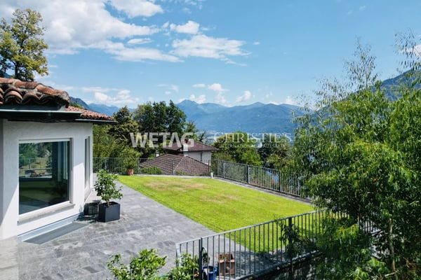 Charmante Villa im mediterranen Stil mit Garten & Seeblick in Minusio 12