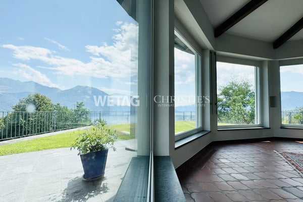 Charmante Villa im mediterranen Stil mit Garten & Seeblick in Minusio 6
