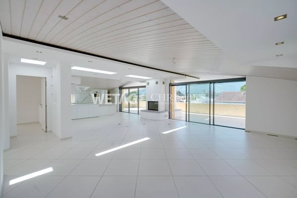 Ascona: Elegantes Luxus-Penthouse mit grosszügigen Terrassen in zentraler Lage zu verkaufen 2