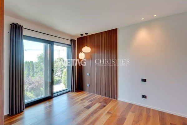 Zu verkaufen: Moderne 3.5-Zimmer-Wohnung in Lugano-Comano, kürzlich renoviert, ideal als Erst- oder Zweitwohnsitz 6