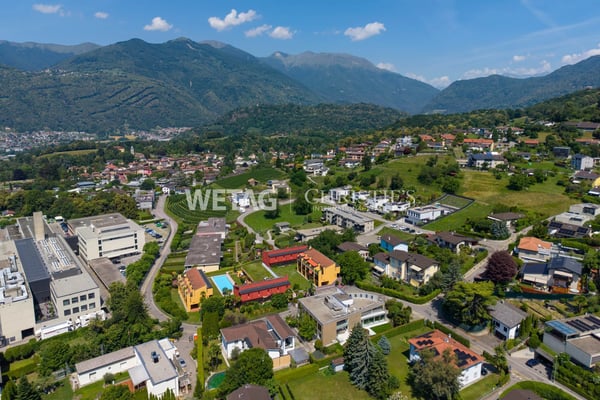 Grosszügige, vollständig renovierte 4.5-Zimmer-Wohnung in Lugano-Comano zu verkaufen, ideal als Erst- oder Zweitwohnsitz 11