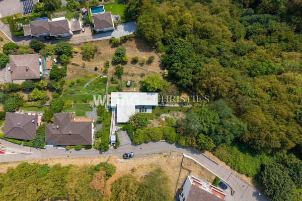 Lugano-Carona: Moderne Villa mit herrlichem Panoramablick auf den Luganersee zu verkaufen ? Zweitwohnsitz möglich 13