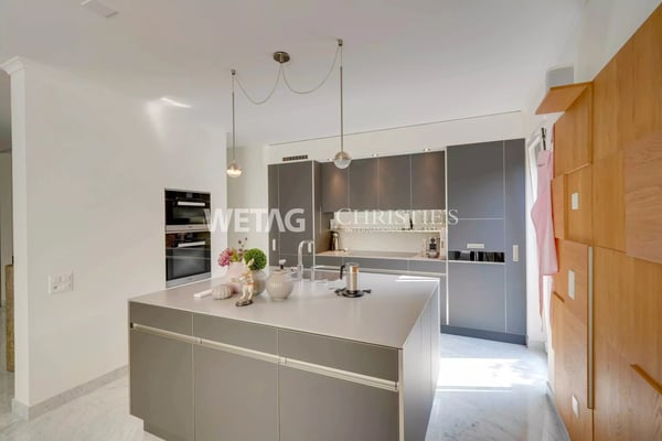 Exklusive & moderne Luxusvilla mit Aussenpool in privilegierter Lage zum Verkauf in Ascona 4