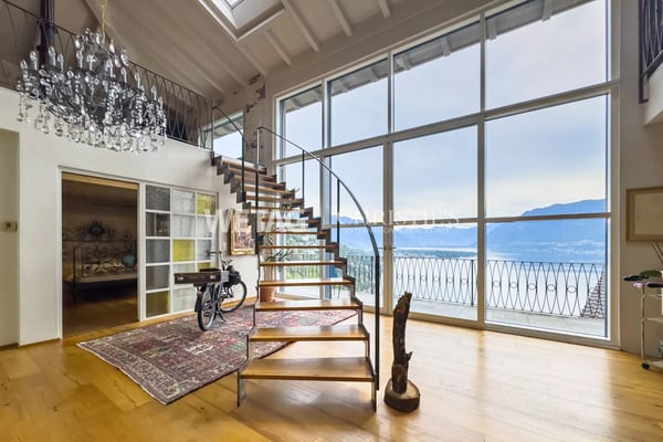 Moderne Villa im Loft-Stil mit Seeblick & Innenpool zum Verkauf in Ronco sopra Ascona 1