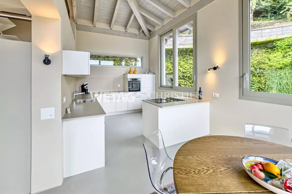 Ronco sopra Ascona: Moderne Zweifamilienvilla mit zwei Wohnungen & herrlichem Seeblick zu verkaufen 8
