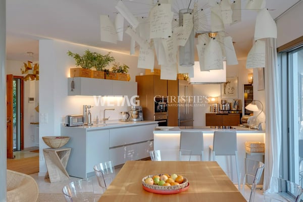 Elegante mediterrane Villa mit Swimmingpool, Poolhaus & spektakulärer Seesicht zum Verkauf in Lugano-Pugerna 7