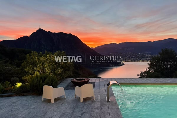 Elegante mediterrane Villa mit Swimmingpool, Poolhaus & spektakulärer Seesicht zum Verkauf in Lugano-Pugerna 13